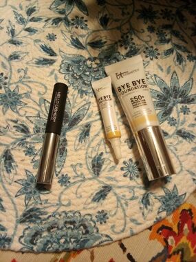 It Cosmetics 3 PC Makeup Kit